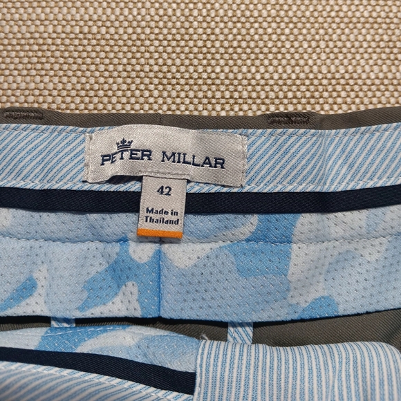 Peter Millar Shorts, Size- 42 w/ 9" inseam, Gray, Excellent condition - Picture 2 of 3